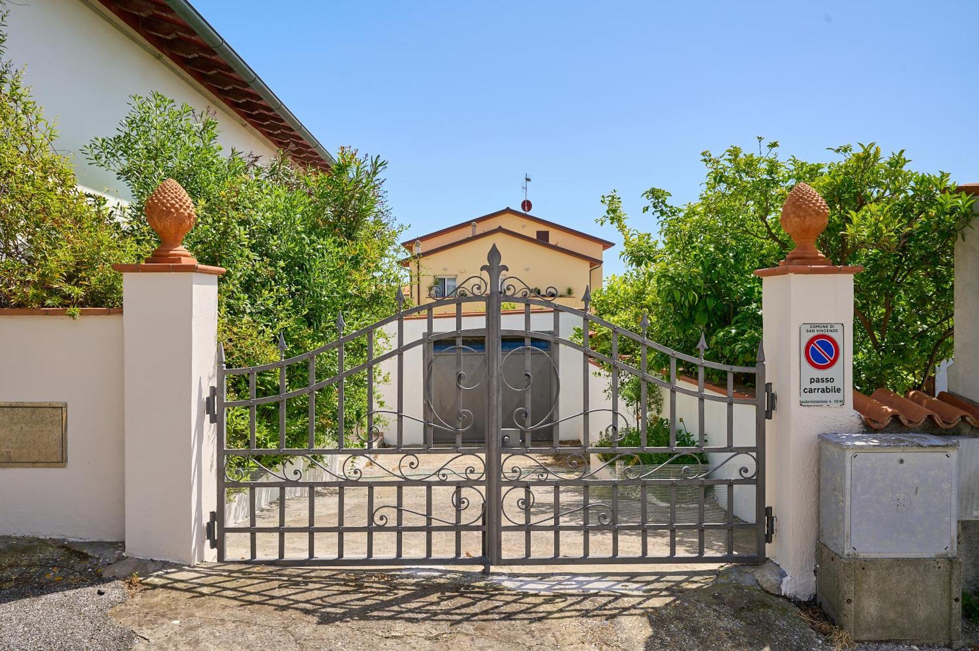 Casa Cipresso Villa San Vincenzo Ngoại thất bức ảnh